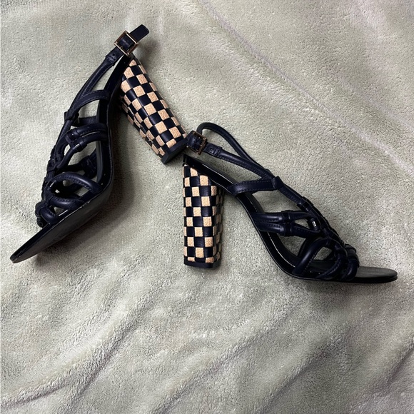 Tory Burch Black and Tan Strappy Block Heels - Picture 4 of 15
